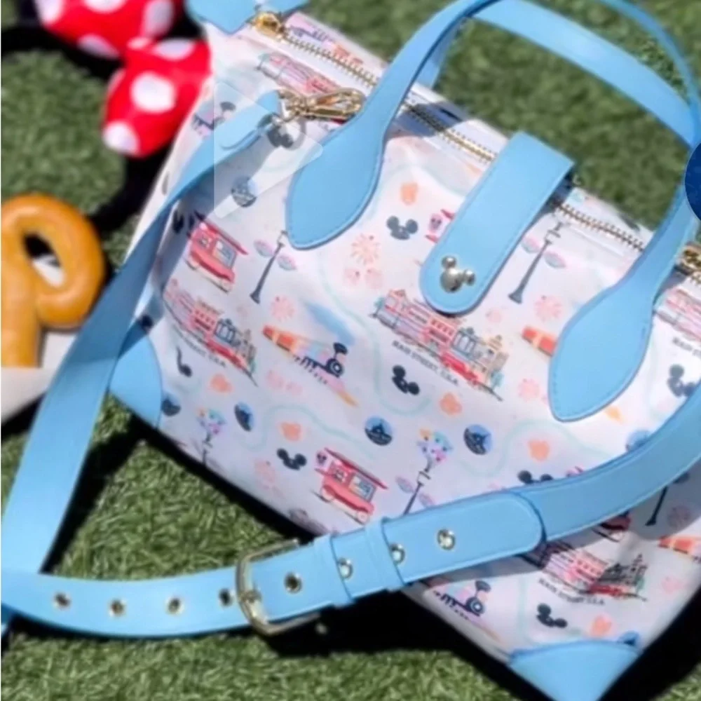 Stoney Clover Lane Disney Pouchette - Park Exclusive!! (EARS NOT INCLUDED) - Picture 5 of 6